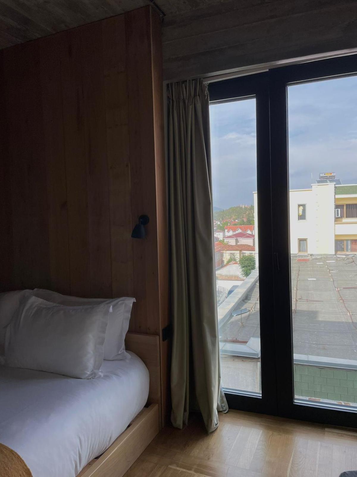In Gallery Hotel & Spa Korce Exterior photo